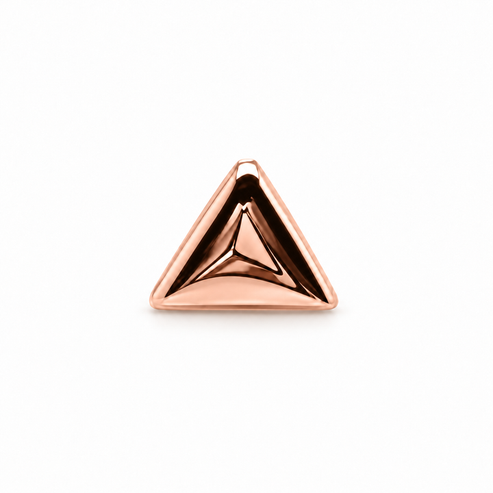 AuAdore Triangle Threadless End in polished 14k rose gold on a white background.