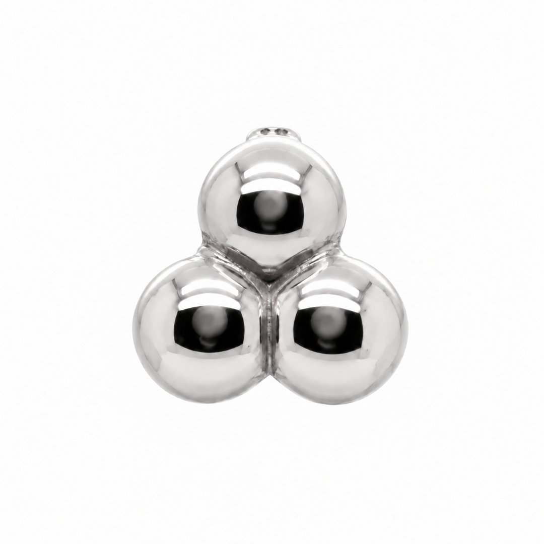 AuAdore Tribead Threadless End in polished 14k white gold on a white background.